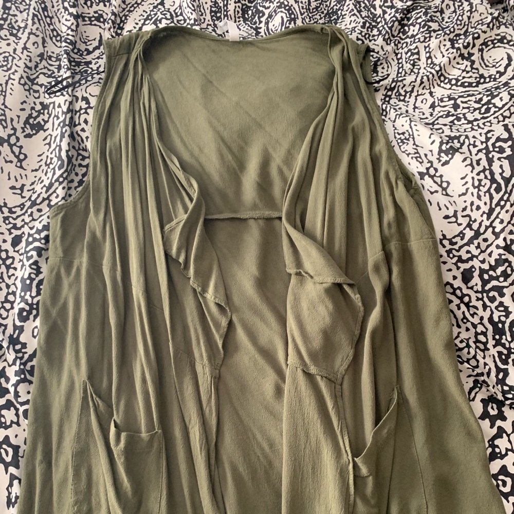 Sleeveless Olive Duster